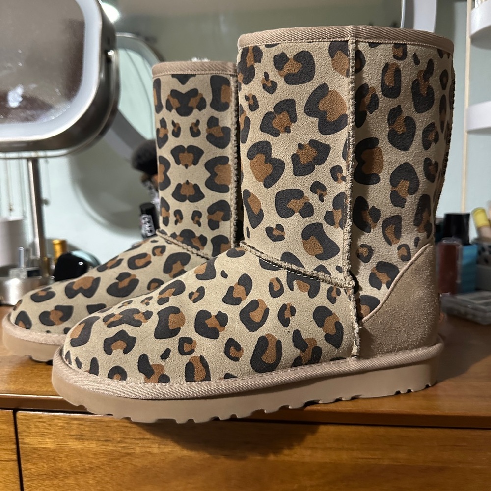 UGG Leopard Print Winter Boots - Tan and Black